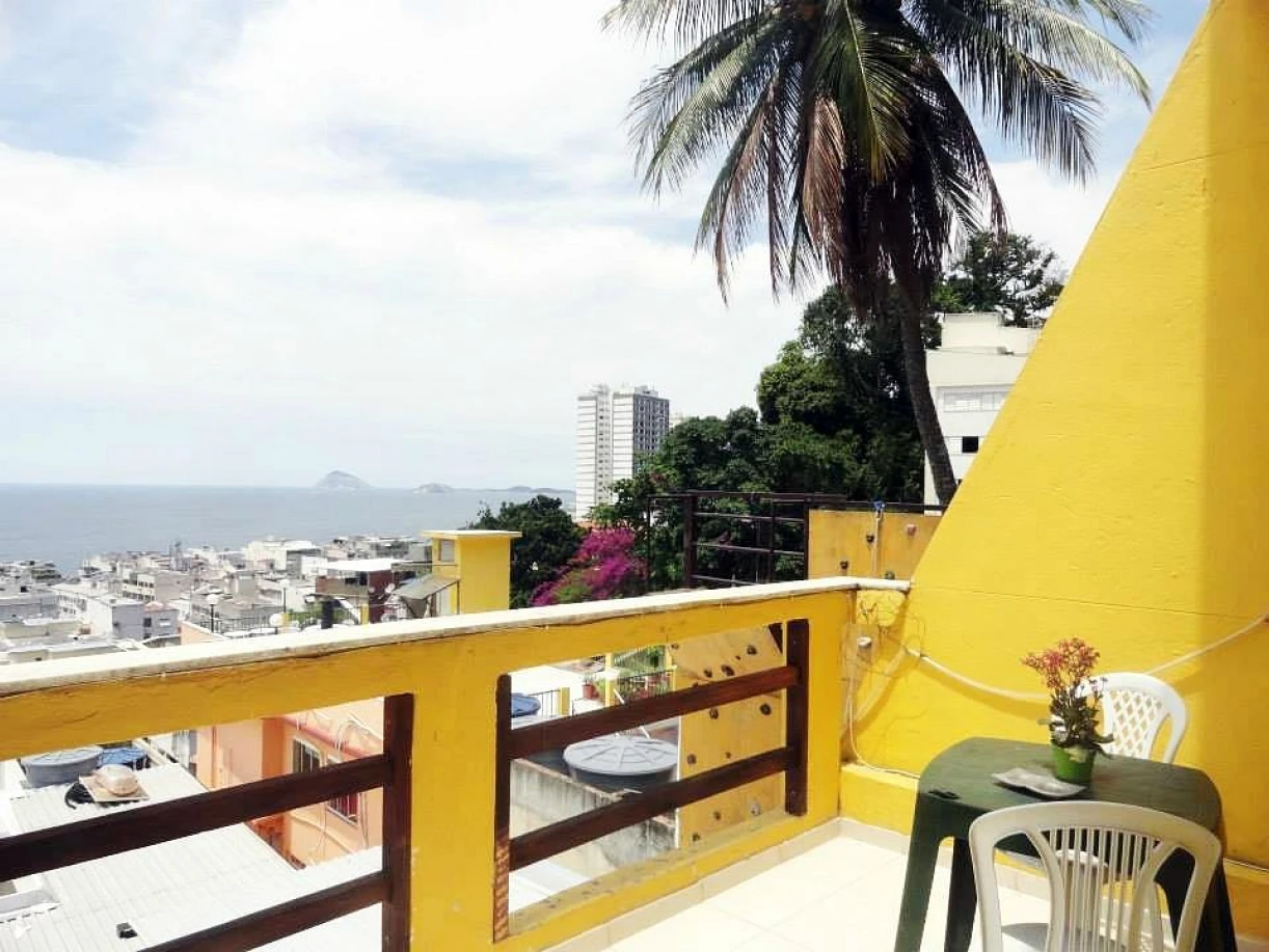 Sunset at Morro da Babilônia - Barbecue & Authentic Vibe - Image